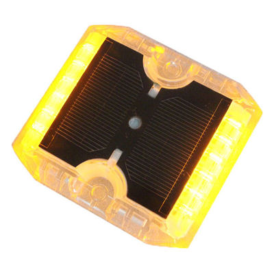 Os anti marcadores reflexivos impermeáveis UV amarelos da estrada do PC IP68 esquadram